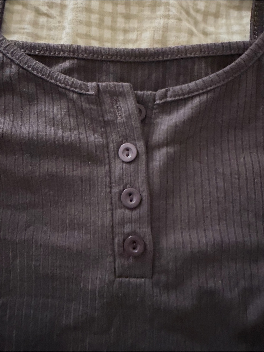 SHEIN Black Ribbed Button-Front Cami - Picture 2 of 4